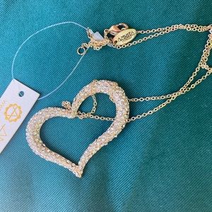 AMRITA SINGH STATEMENT NECKLACE.